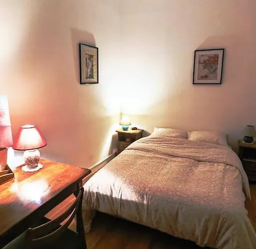 Appart Authentique Et Confortable - Marais