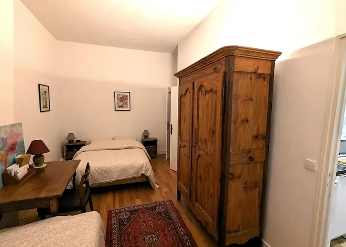 Appart Authentique Et Confortable - Marais